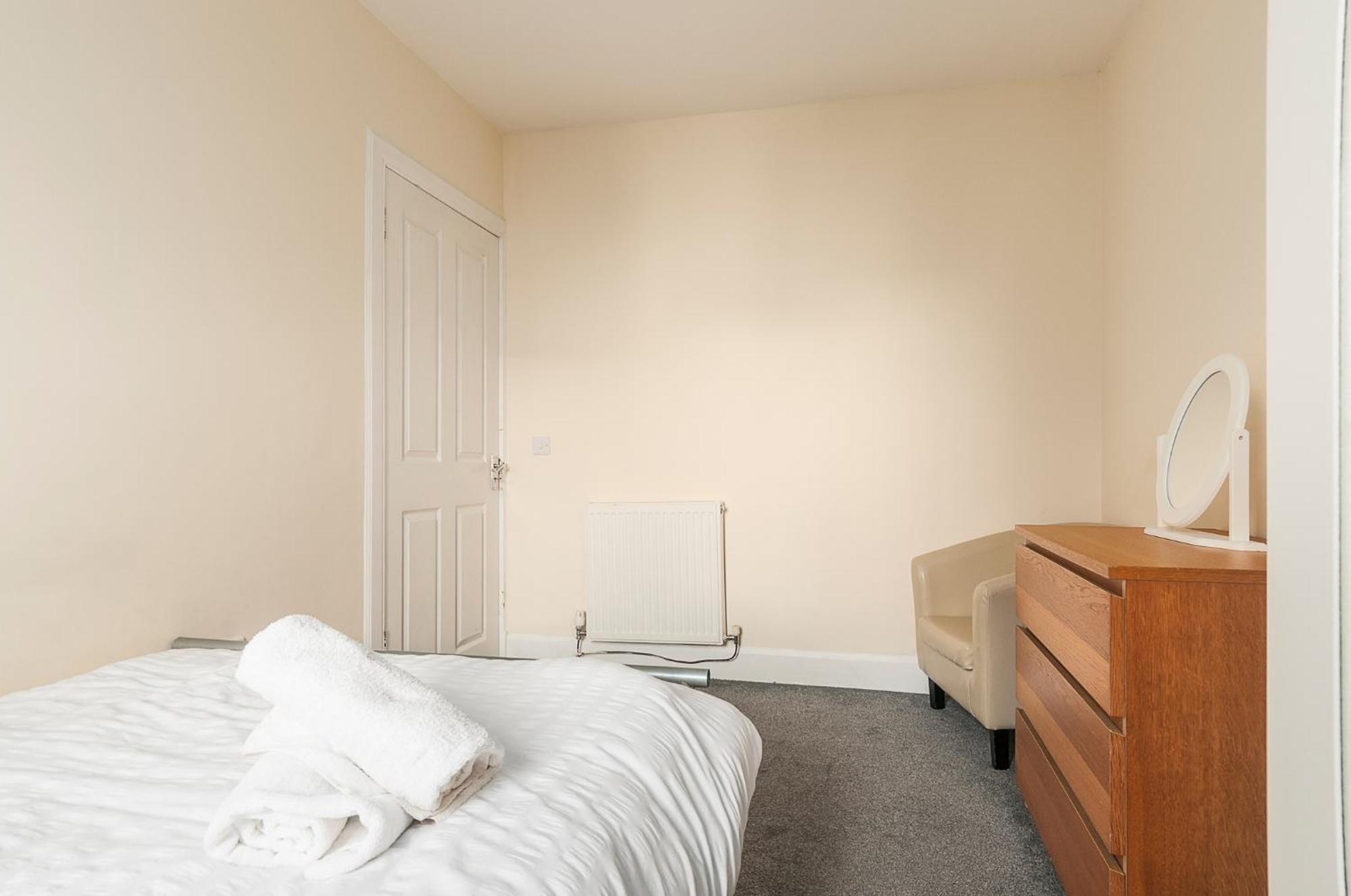 2 Bed Property, Sleeps 5, Free Parking, Near City Centre إدنبرة المظهر الخارجي الصورة